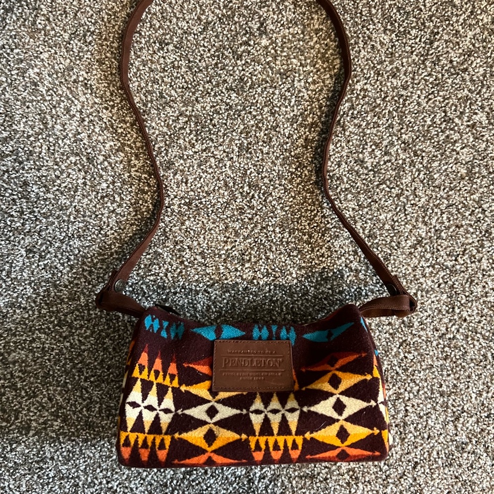 Pendleton Travel Kit Crossbody Southwest Aztec - RARE